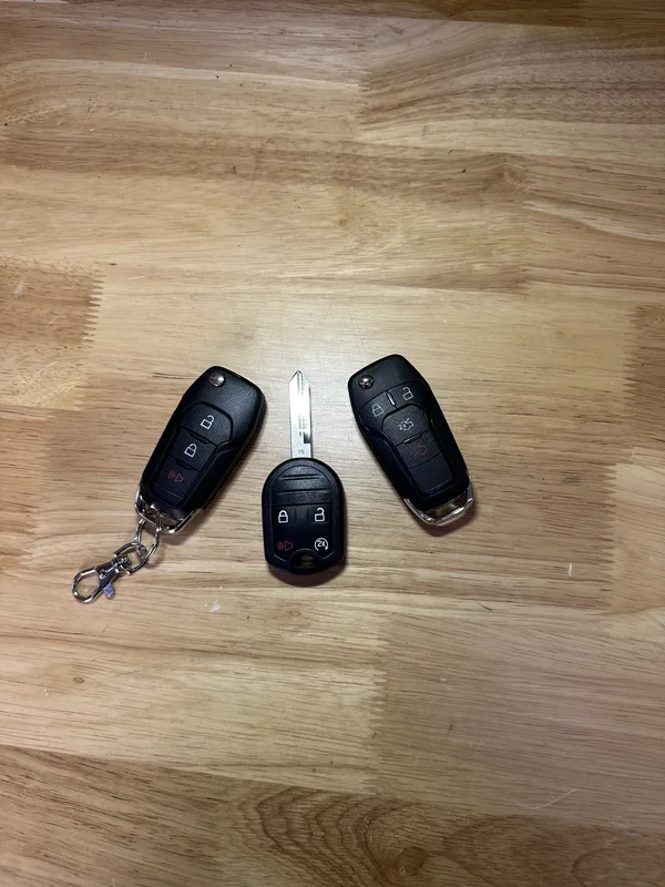 Commercial cylinders and lock rekeying pins